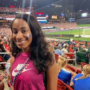 Meet your Posher, Mackenzie